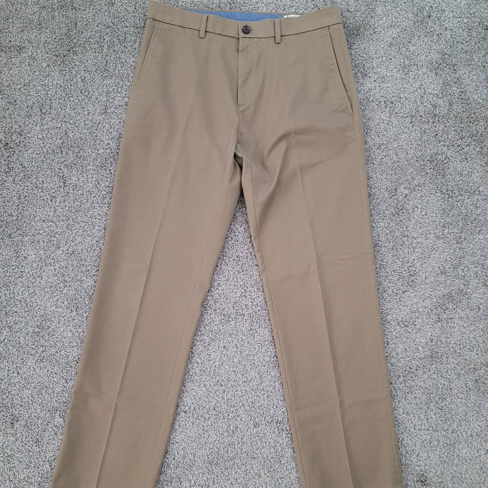 Men's Haggar Straight Fit Premium no iron Khaki 34 X 34
